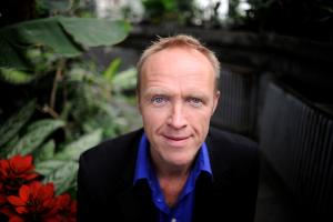 Stef Bos